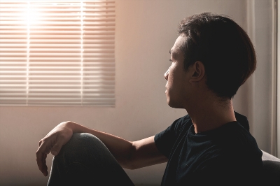 Người Rơm và Lối Thoát 